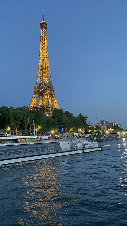Eiffel Tower and the Seine at dusk